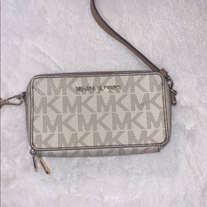 Michael Kors phone holder/coin purse